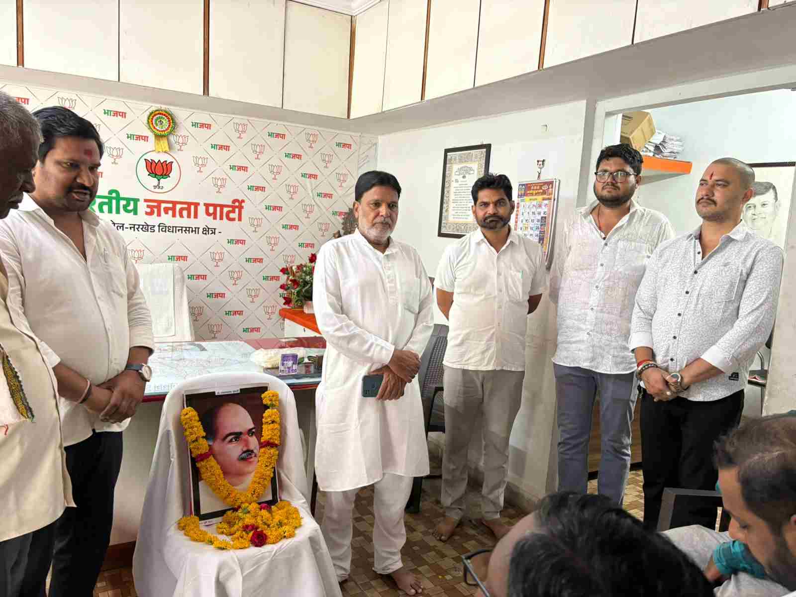 राष्ट्रीय अंखड़तेचे मूर्तिमंत उदाहरण म्हणजे डॉ श्यामा प्रसाद मुखर्जी-अयूब खा पठान
